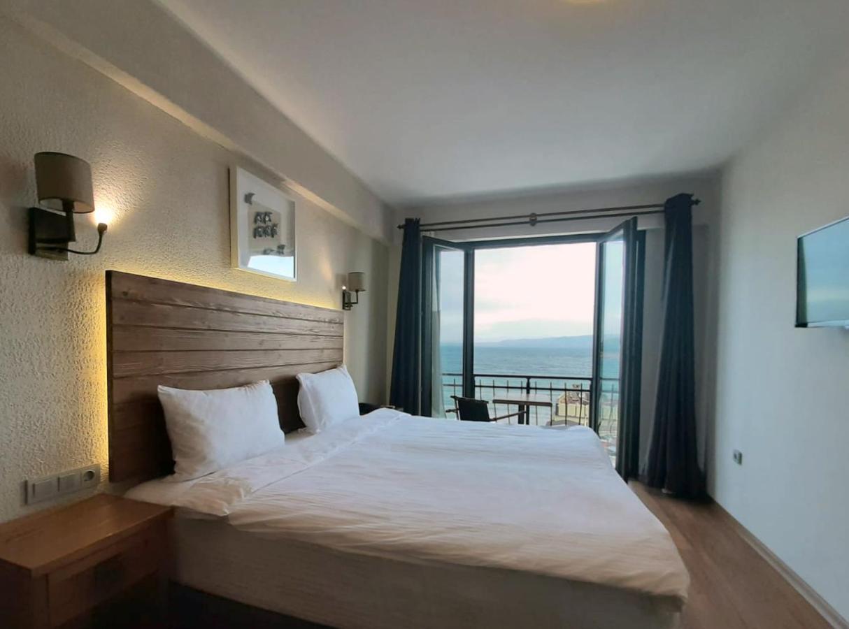 8 Rooms Hotel Gelibolu Exterior photo